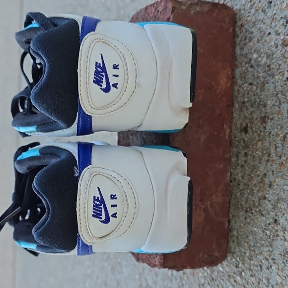 Nike Air Max Go Strong Retro 2012 Athletic  Shoes Size 8 - Picture 10 of 11